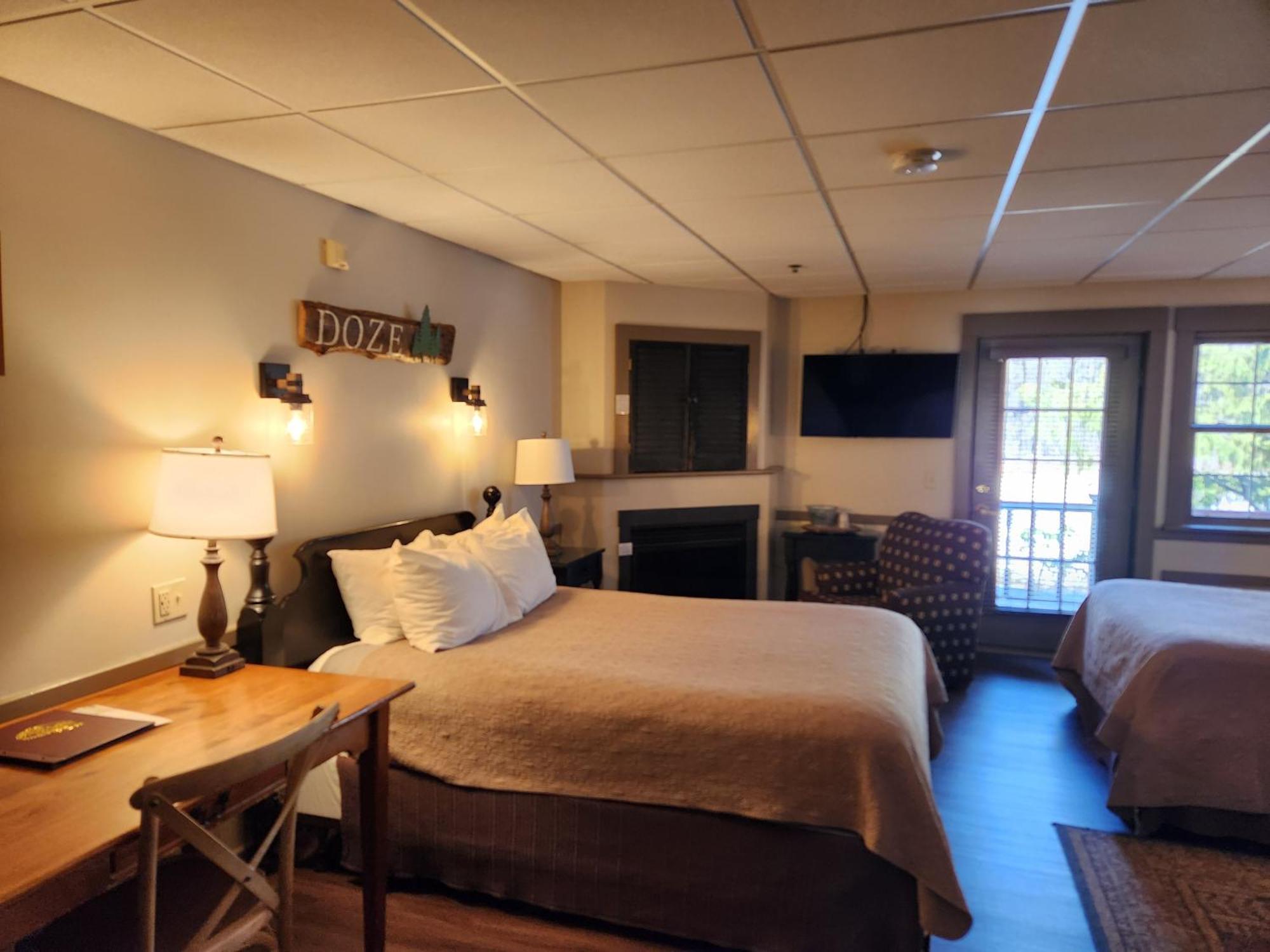 The Common Man Inn, Spa & Lodge Plymouth Bagian luar foto